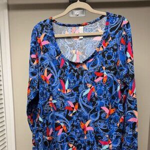 Women's 3X (fits like a 2X) Lularoe long sleeve scoop neck tunic (black/blue)